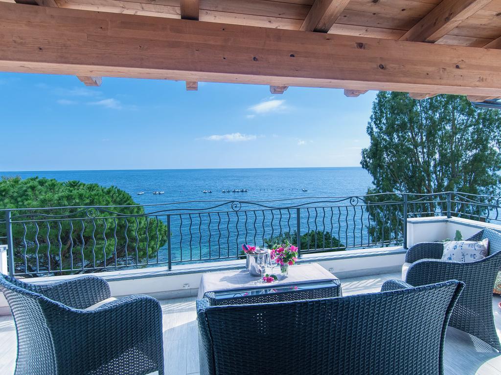 Hotel Ristorante La Conchiglia Cala Gonone Exterior foto