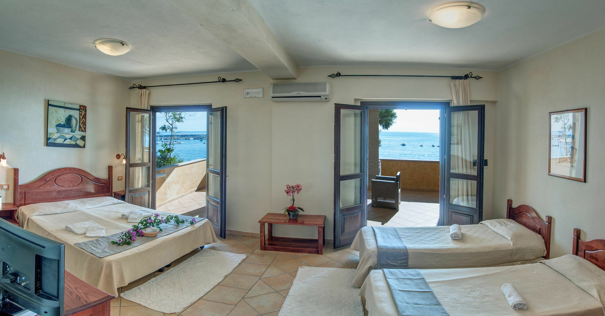Hotel Ristorante La Conchiglia Cala Gonone Exterior foto
